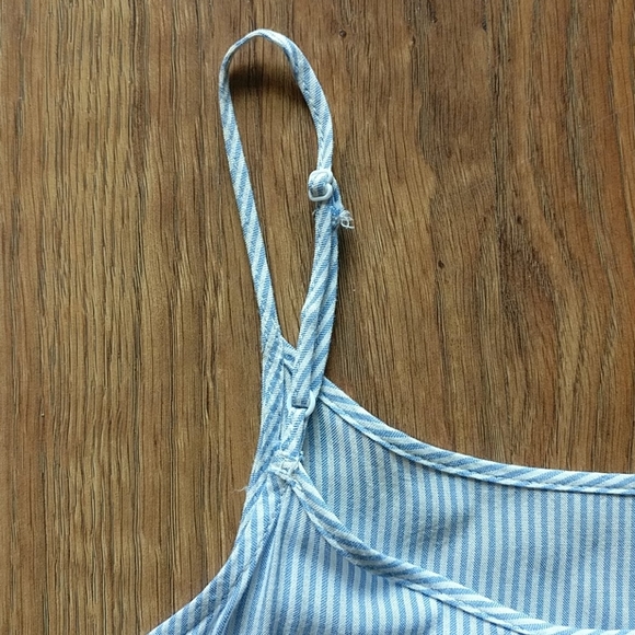 H&M - tank - Picture 3 of 5